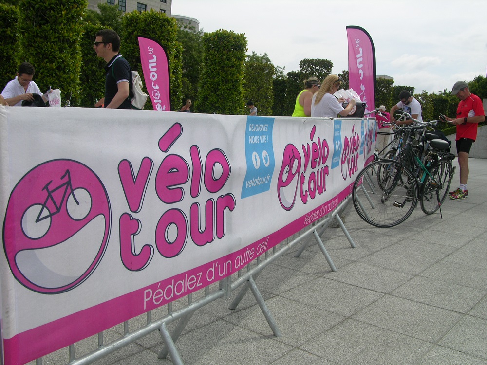 Le parc André Citroën accueille le premier VéloTour de Paris