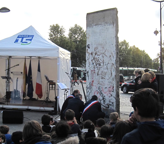 Commémoration - Chute Mur Berlin 28eme anniversaire - Porte de Versailles - Paris 15
