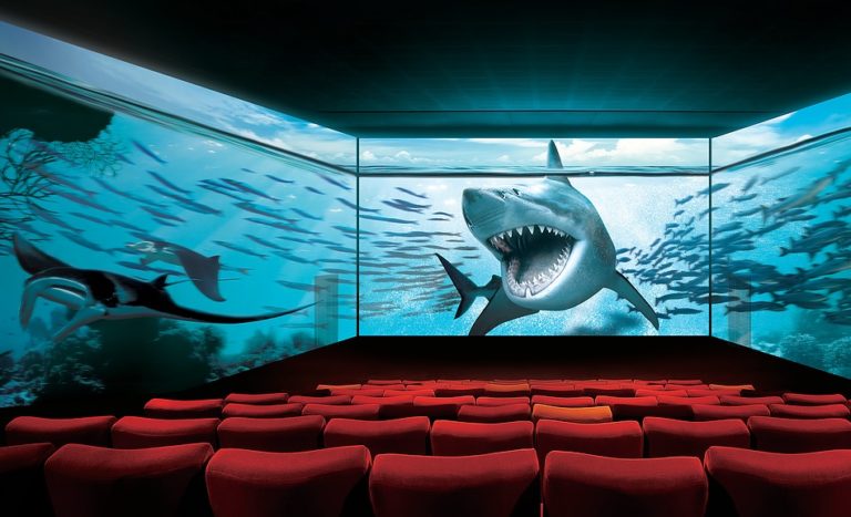 Première salle immersive ScreenX et 4DX de France au cinéma Pathé ...